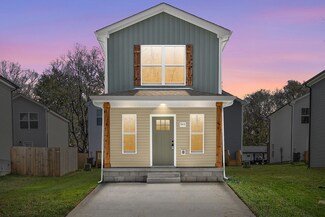 945 Wall St, Clarksville, TN 37040