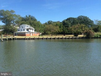 4820 Atwell Rd, Shady Side, MD 20764