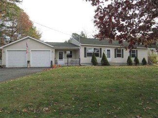 47 Randall Rd, Montague, MA 01351