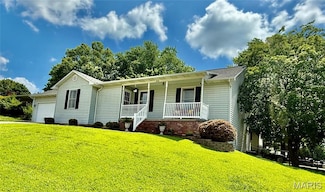 826 Birdie Ln, Jackson, MO 63755