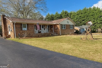 326 Remsdale Rd, Toccoa, GA 30577