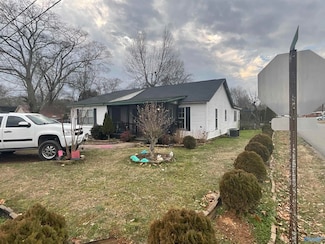 1207 N Houston St, Athens, AL 35611