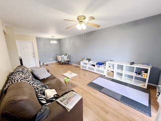 3075 Walnut Bend Ln Unit 36, Houston, TX 77042