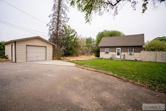 41 S 700 W, Blackfoot, ID 83221