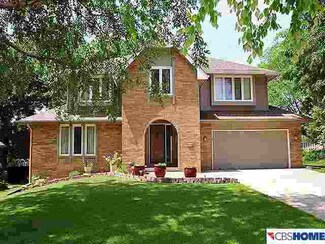1716 S 154th Cir, Omaha, NE 68144