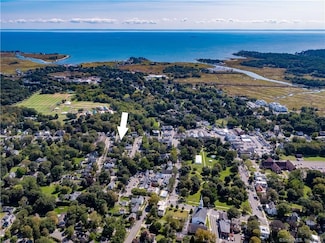 18 Graves Ave Unit Main House, Guilford, CT 06437