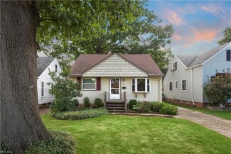453 Huntmere Dr, Bay Village, OH 44140