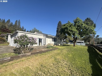 540 SE Ramp St, Roseburg, OR 97470