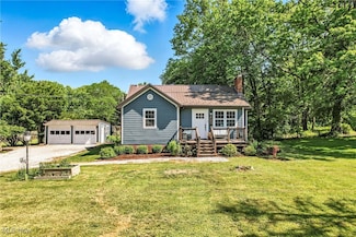 7358 Wallings Rd, North Royalton, OH 44133