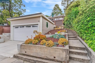 83 Arlington Ave, Kensington, CA 94707