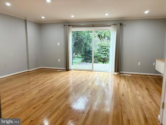 784 Princeton Place, Rockville, MD 20850