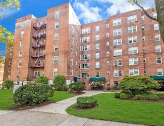 27-04 Parsons Blvd Unit 2, Flushing, NY 11354