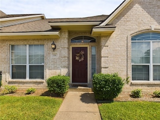 114 Fraternity Row, College Station, TX 77845