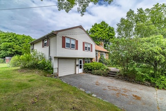 175 15th St, Bangor, ME 04401