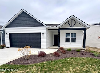 5021 Easton Dr, Oregon, OH 43616