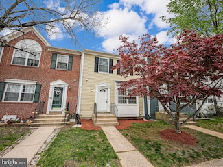 17891 Lounsbery Dr, Dumfries, VA 22026