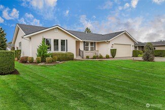 707 19th St, Lynden, WA 98264