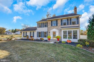 1602 Penn Oak Cir, Yardley, PA 19067