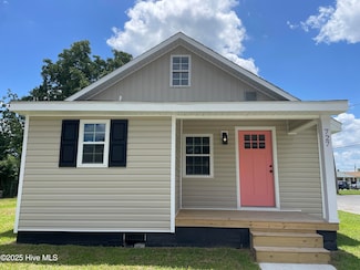 727 Pennsylvania Ave, Hertford, NC 27944