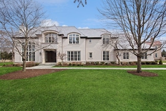 2 York Lake Ct, Oak Brook, IL 60523