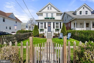 86 Greenfield Ave, Ardmore, PA 19003
