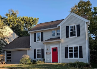 432 E Laurelwood Dr, Bloomington, IN 47401