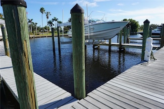 4661 Grassy Point Blvd, Port Charlotte, FL 33952