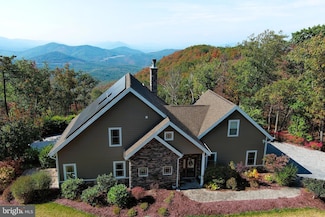 1239 Top of the Mountain, Rio, WV 26755