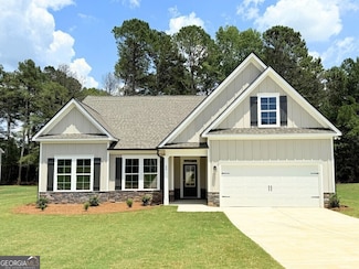 66 Westlyn Way, Winder, GA 30680