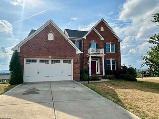 67 Falling Water Ln, Morgantown, WV 26508