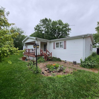 6176 W 300 S, Farmland, IN 47340
