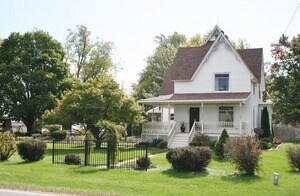 401 S Malta Rd, Malta, IL 60150