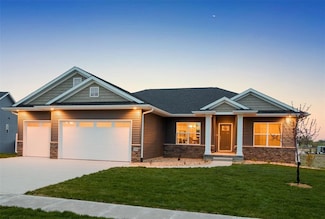 5503 Seminole Valley Trail NE, Cedar Rapids, IA 52411