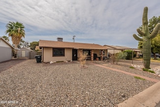 163 Peretz Cir, Morristown, AZ 85342