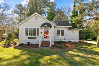 209 E E St, Erwin, NC 28339