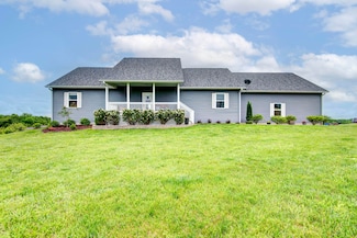 135 Kelly Crossing Ln, Walnut Shade, MO 65771
