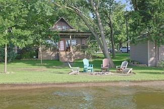 105 Oak Acres Dr N, Malakoff, TX 75148