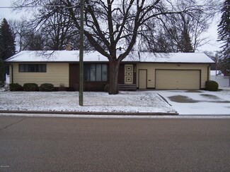308 12th St N, Wheaton, MN 56296
