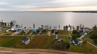 419 Batchelor Bay Dr, Merry Hill, NC 27983