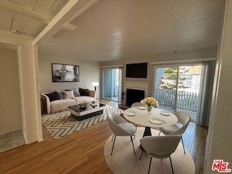 12344 Moorpark St Unit 3, Studio City, CA 91604