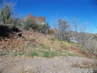 27 Magnolia Ave, Jerome, AZ 86331