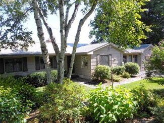 121 Rocky Hill Rd, Hadley, MA 01035