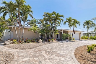 417 41st Ave, Saint Pete Beach, FL 33706