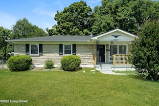 8300 Pandorea Dr, Louisville, KY 40258