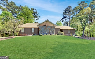 850 Long Rd, Toccoa, GA 30577