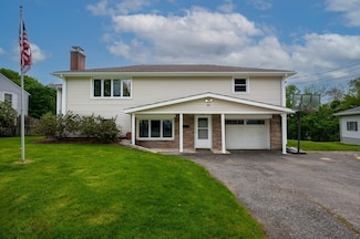88 Harriet Ave, Shrewsbury, MA 01545