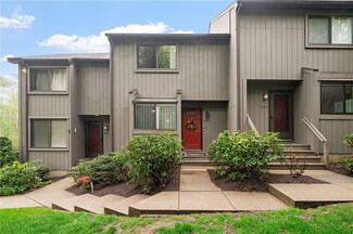 5 Wake Robin Rd Unit 3602, Lincoln, RI 02865