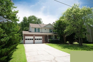 5259 Springtide Ln, Powder Springs, GA 30127