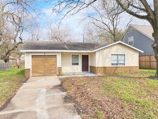 611 Akj St, Stafford, TX 77477