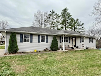 2 Sue Dr, High Hill, MO 63350